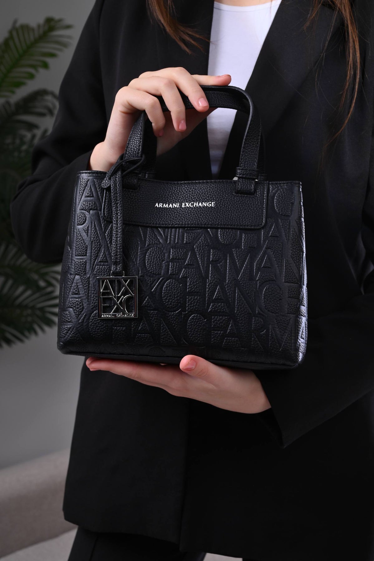 Armani Exchange Logo-Embossed Tote Bag Black