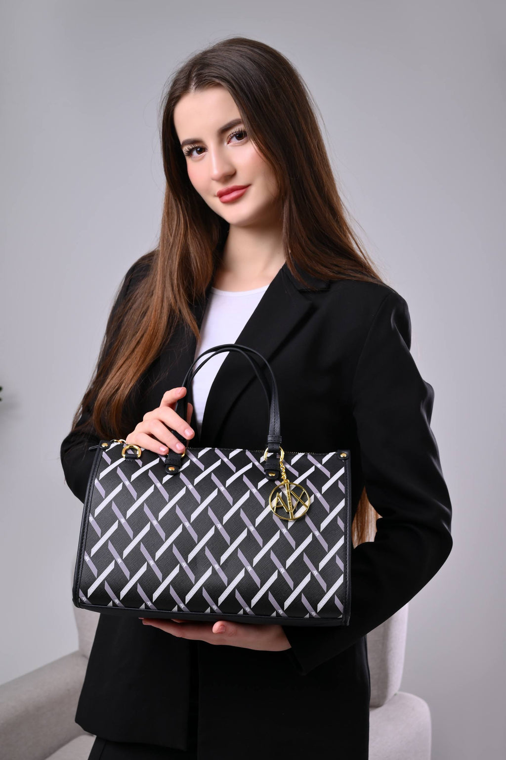 Armani Exchange Logo Graphic Tote Bag Black