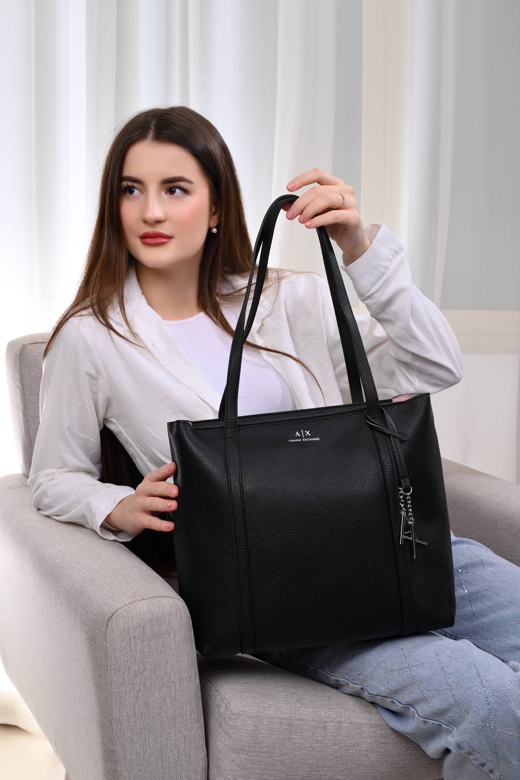 ARMANI EXCHANGE Shopper Tote Bag  942930-BLK