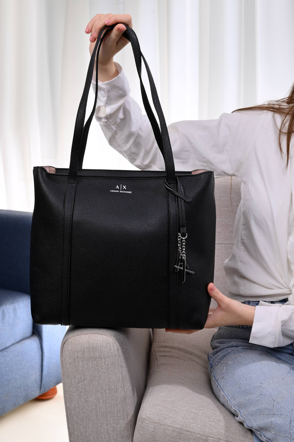 ARMANI EXCHANGE Shopper Tote Bag  942930-BLK