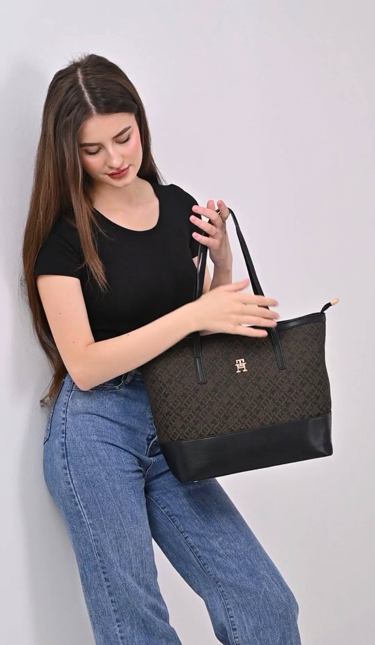Tommy Hilfiger LATAM JACQUARD TOTE Bag Brn\Blk