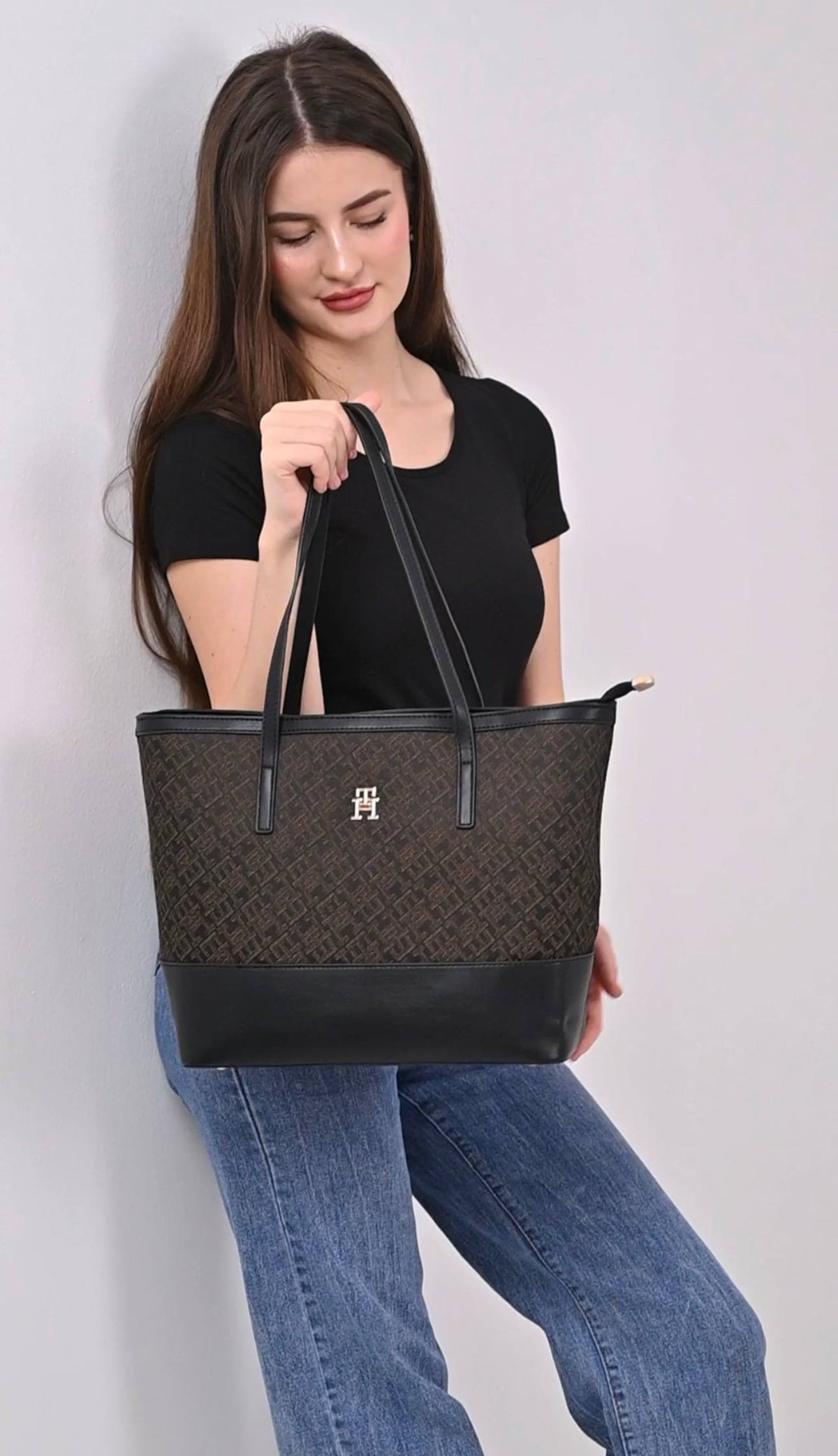 Tommy Hilfiger LATAM JACQUARD TOTE Bag Brn\Blk