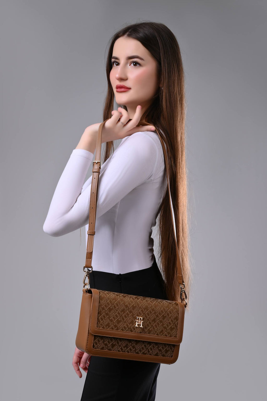 Tommy Hilfiger TH Jacquard Shoulder Bag Light Brown
