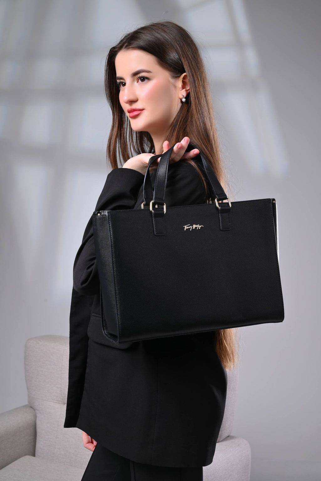Tommy Hilfiger Joy Satchel Women's Bag Tote Hand Black