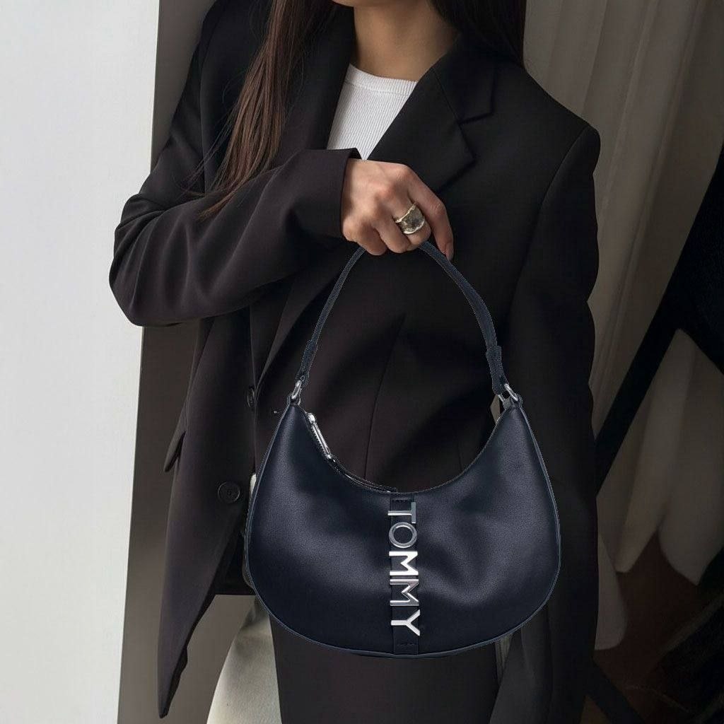 Tommy Jeans CITY BOLD SHOULDER - Handbag - Black