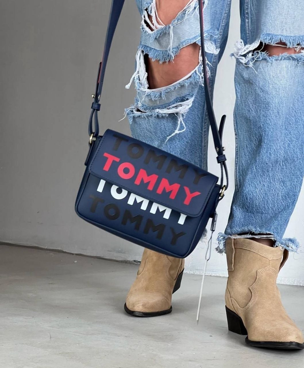 TOMMY HILFIGER HANDBAG TH Heritage Mini Crossover Tommy – Navy