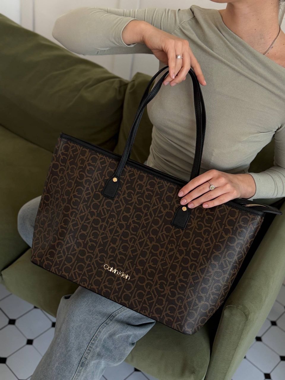 CALVIN KLEIN – Brown Women Shoulder Tote Bag