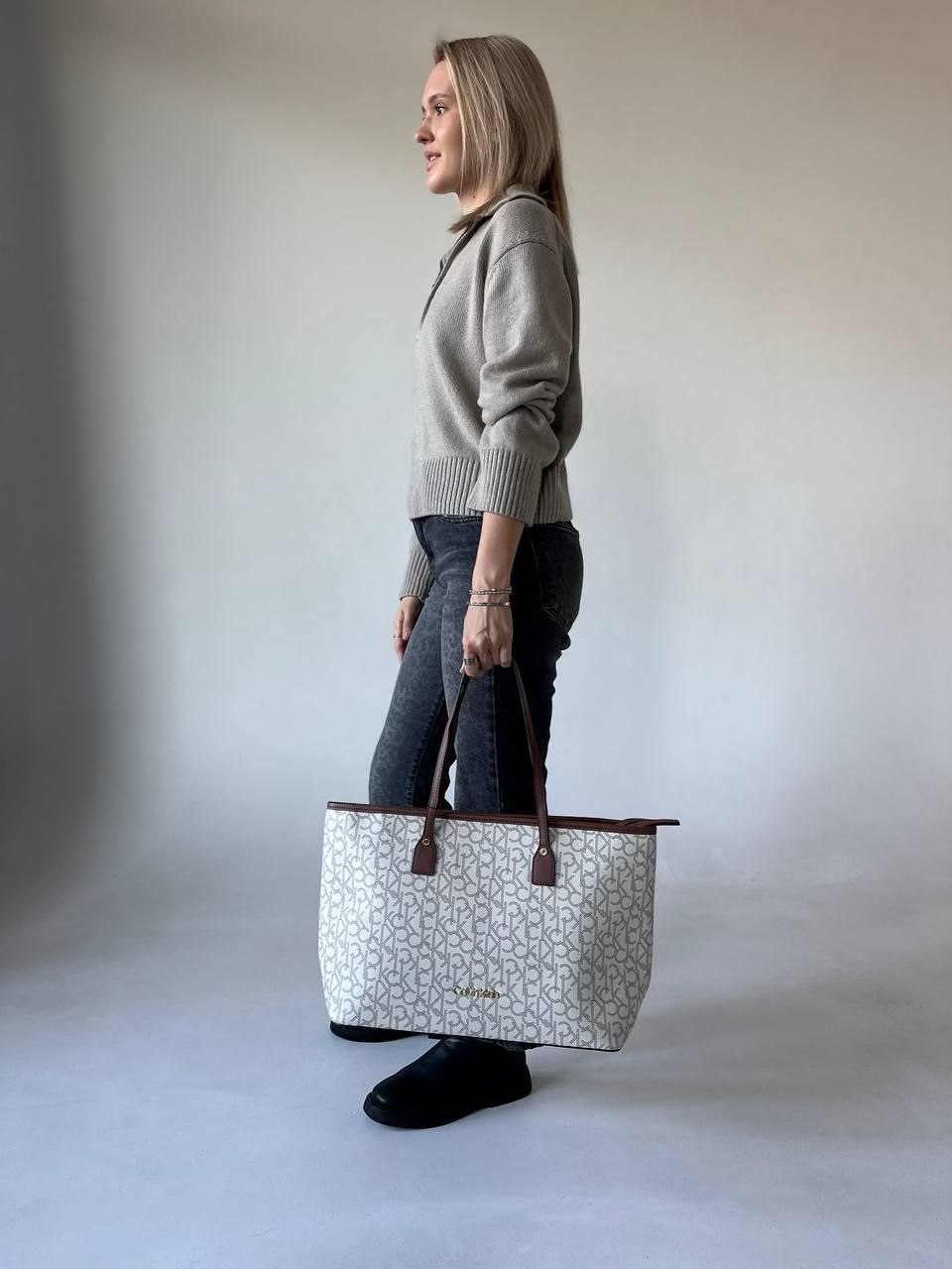 CALVIN KLEIN – White Women Shoulder Tote Bag