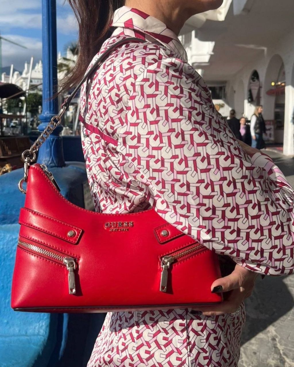 Guess Red Trissa Shoulder Bag