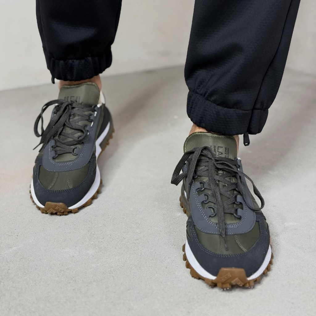 Lacoste ELITE ACTIVE - Trainers - khaki/dark green