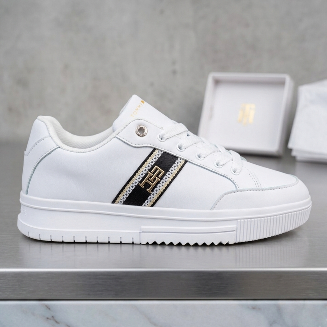 Tommy Hilfiger Supercup Lth Seasonal Sneakers FM0FM05129-WHT