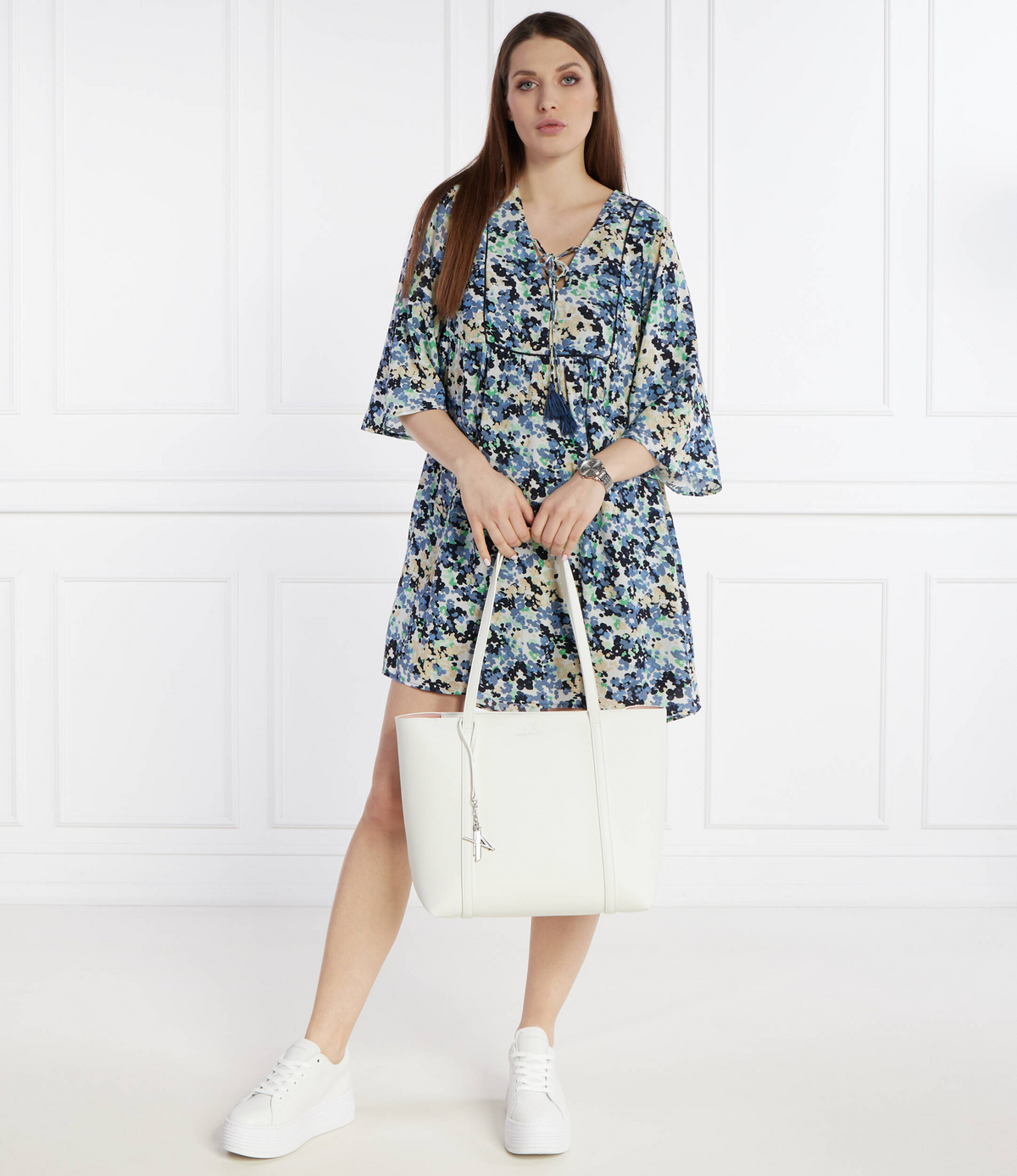 ARMANI EXCHANGE Shopper Tote Bag White
