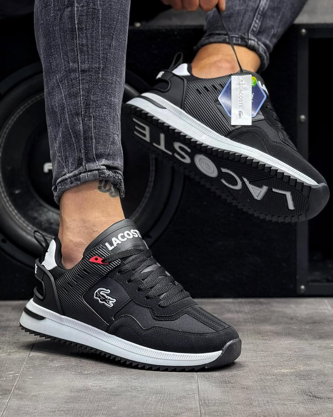 Men's Lacoste mid-season Sports Sneakers BLK\WHT