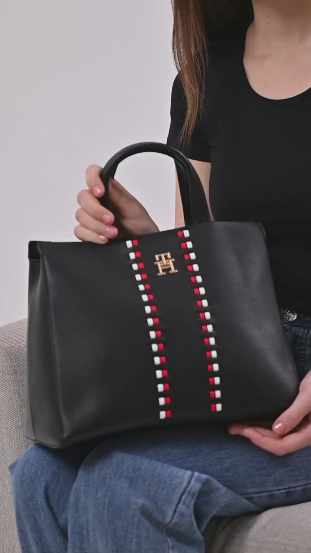 Tommy Hilfiger TIMELESS MINI SATCHEL - Cross Body Bag - Black