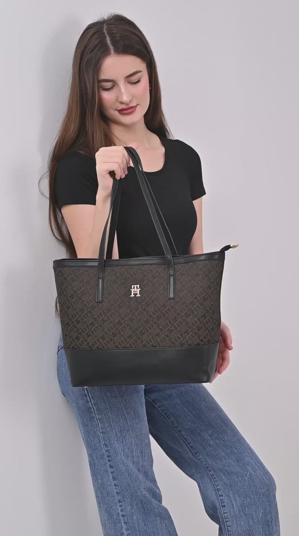 Tommy Hilfiger LATAM JACQUARD TOTE Bag Brn\Blk