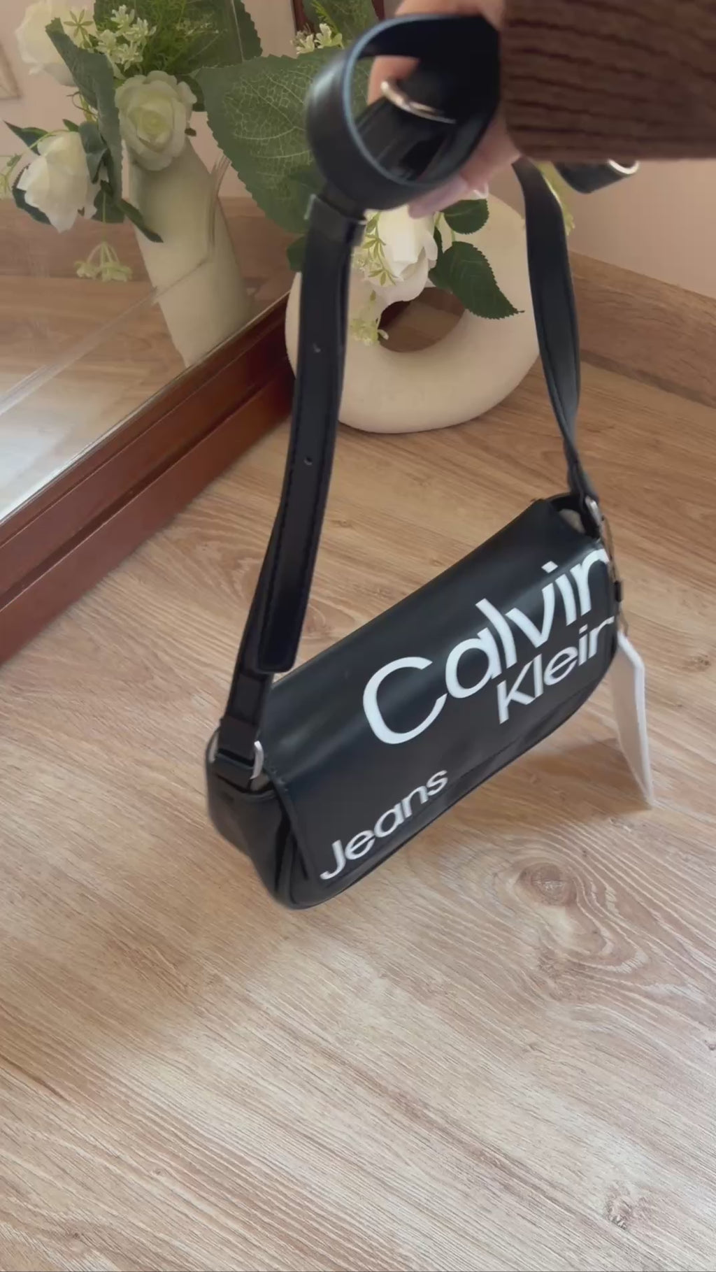 Calvin Klein Jeans Handbag Sleek Flap Conv Sb20 Aop K60K610062-CB17