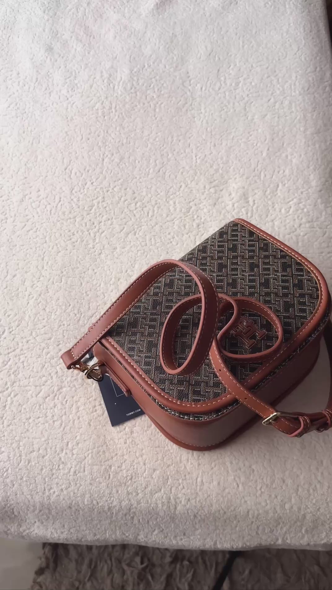 Tommy Hilfiger TH Monoplay Crossbody Saddle Bag\Brn - TB61