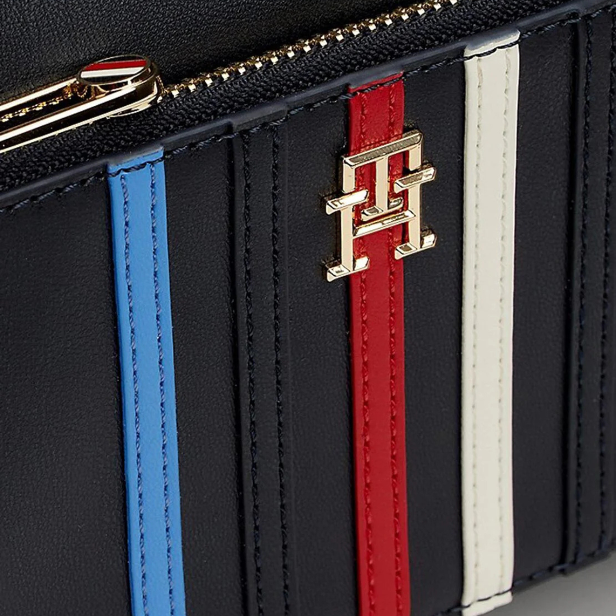Tommy Hilfiger Iconic Camera Bag Corp Navy - TB116