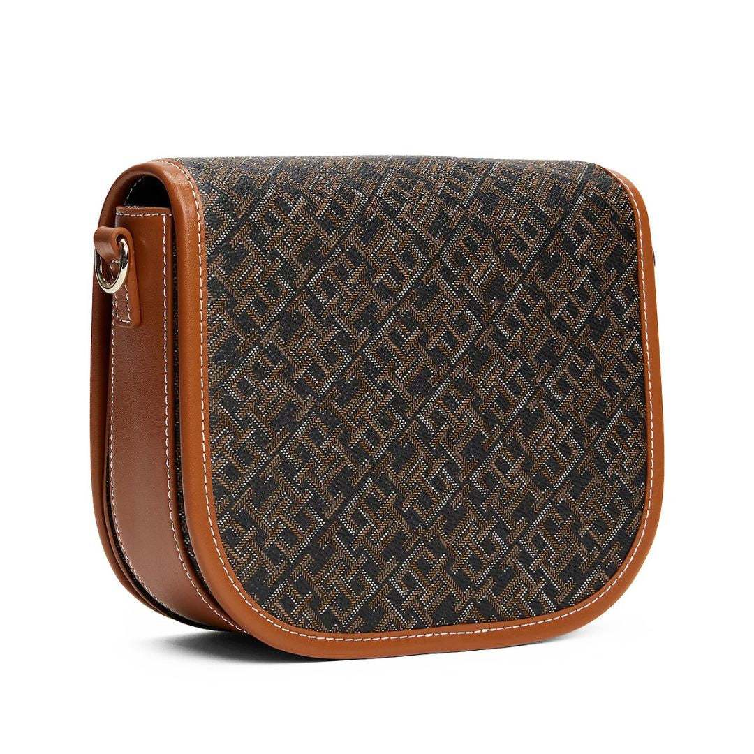 Tommy Hilfiger TH Monoplay Crossbody Saddle Bag\Brn - TB61